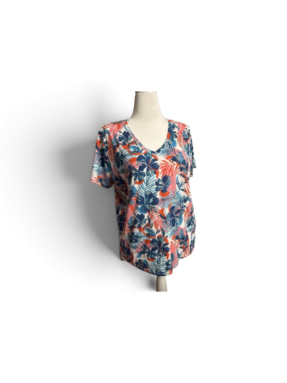 Stella Parker Tropical V-Neck Short Sleeve Tee in Coral & Navy size XL